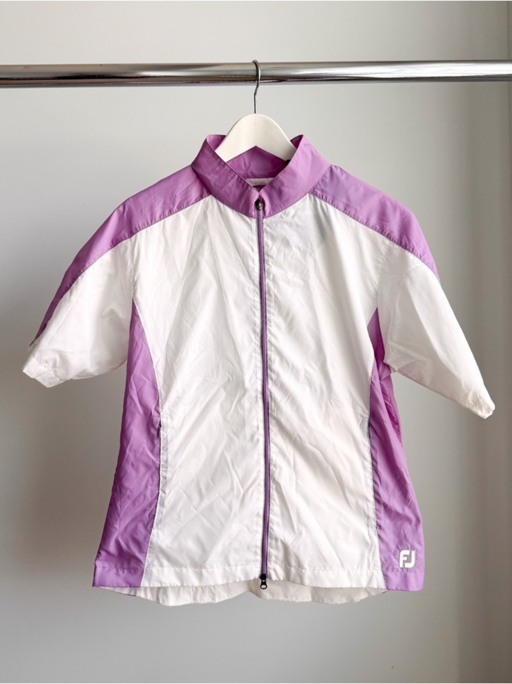 NWT FootJoy Women’s SS Full-Zip Golf Windbreaker Medium READ